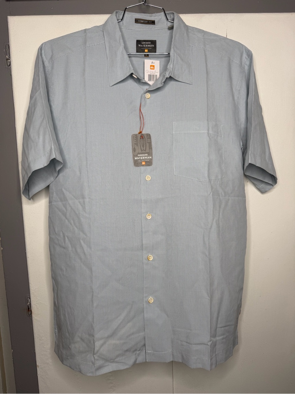 Quiksilver Waterman Men’s Blue Solid Short Sleeve Button-Up Shirt Size XL